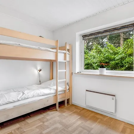 Feriehus Siggut - 100m From The Sea By Interhome Bøtø By