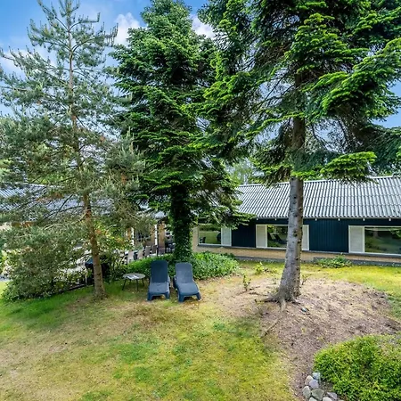 Siggut - 100m From The Sea By Interhome Ferienhaus *
