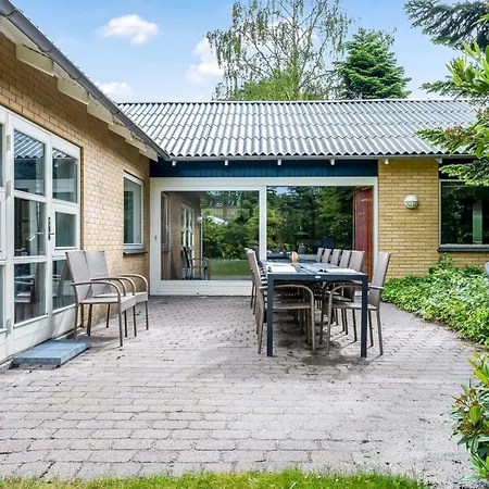 Siggut - 100m From The Sea By Interhome Ferienhaus *